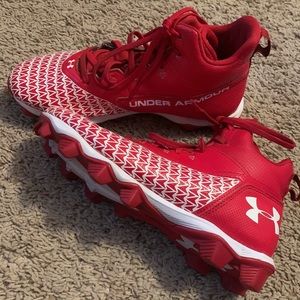 🏈 UNDER ARMOUR CLEATS🏈